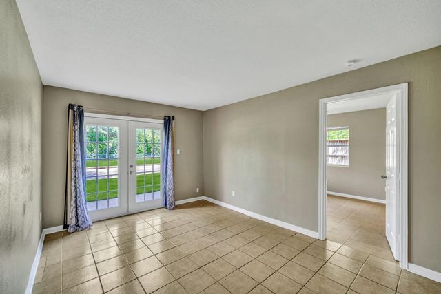 770 Memorial Mews Street A, Houston, TX 77079