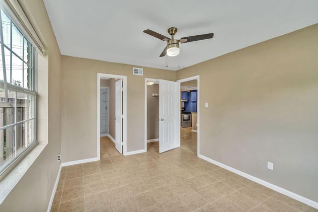 770 Memorial Mews Street A, Houston, TX 77079