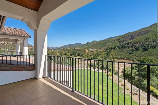 2224 Careful Avenue, Agoura Hills, CA 91301