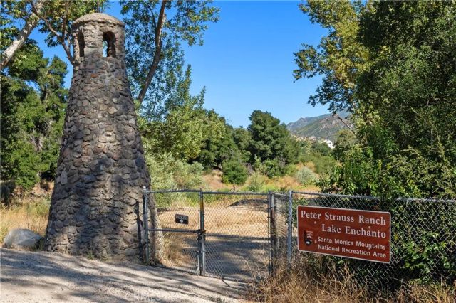 2224 Careful Avenue, Agoura Hills, CA 91301