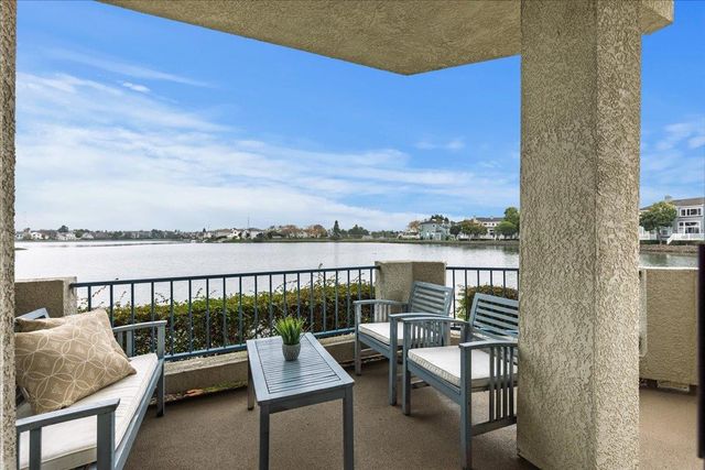 1000 Davit Lane 106, Redwood City, CA 94065