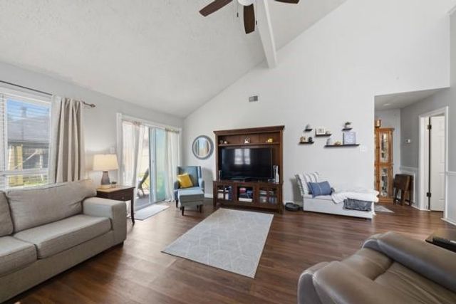 9318 Spindlewood Drive, Houston, TX 77083