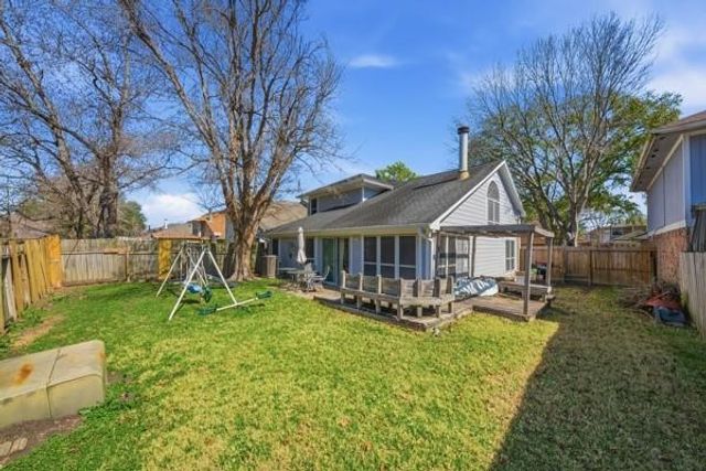 9318 Spindlewood Drive, Houston, TX 77083