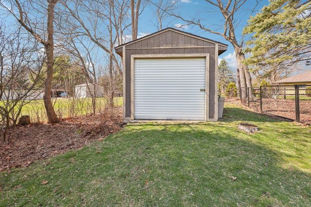 6241 S Whitnall WAY, Hales Corners, WI 53130