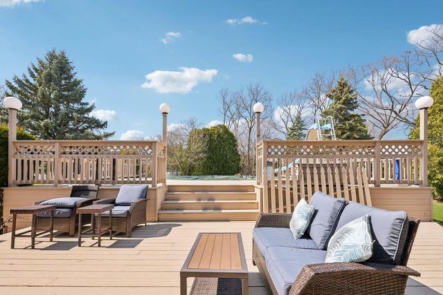 6241 S Whitnall WAY, Hales Corners, WI 53130