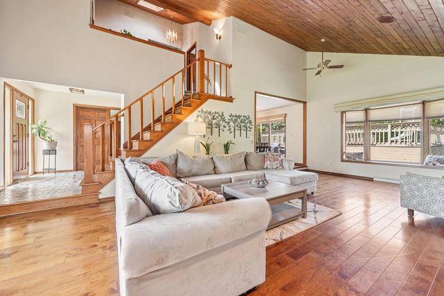 6241 S Whitnall WAY, Hales Corners, WI 53130
