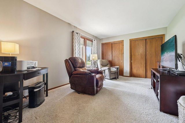 6241 S Whitnall WAY, Hales Corners, WI 53130