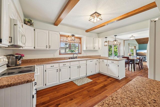 6241 S Whitnall WAY, Hales Corners, WI 53130