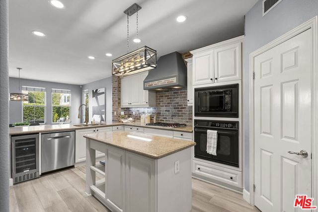 26809 Brookhollow Drive, Valencia, CA 91355