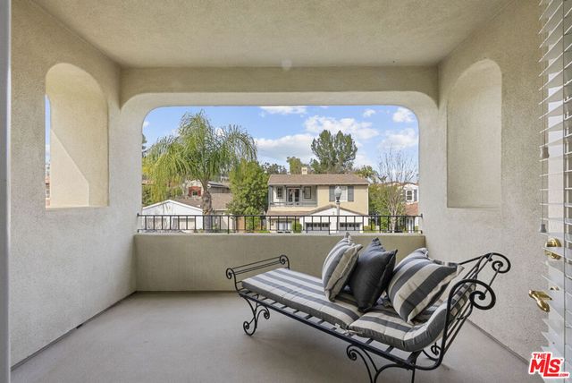 26809 Brookhollow Drive, Valencia, CA 91355