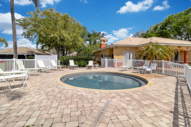 635 LAKE MARION GOLF RESORT, Kissimmee, FL 34759