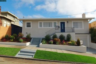 1515 Hampel St, Oakland, CA 94602