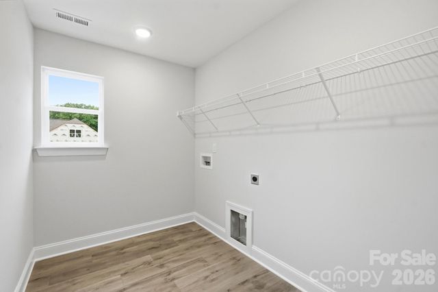 13130 Foxberry Road, Charlotte, NC 28213