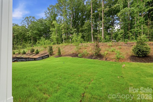13130 Foxberry Road, Charlotte, NC 28213