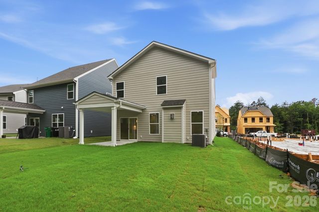 13130 Foxberry Road, Charlotte, NC 28213