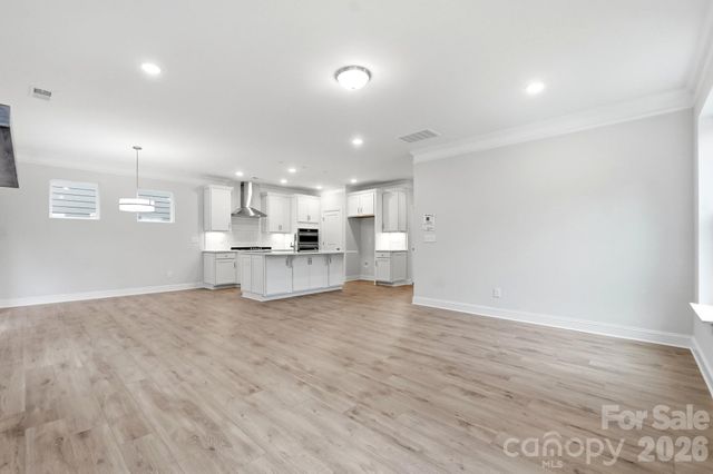 13130 Foxberry Road, Charlotte, NC 28213