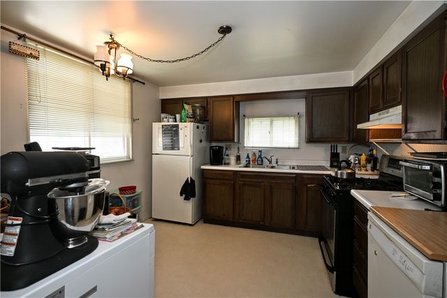 308 E LINCOLN AVE, Mcdonald, PA 15057