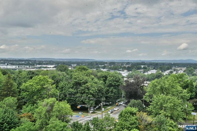 125 Prospect Avenue 14D, Hackensack, NJ 07601