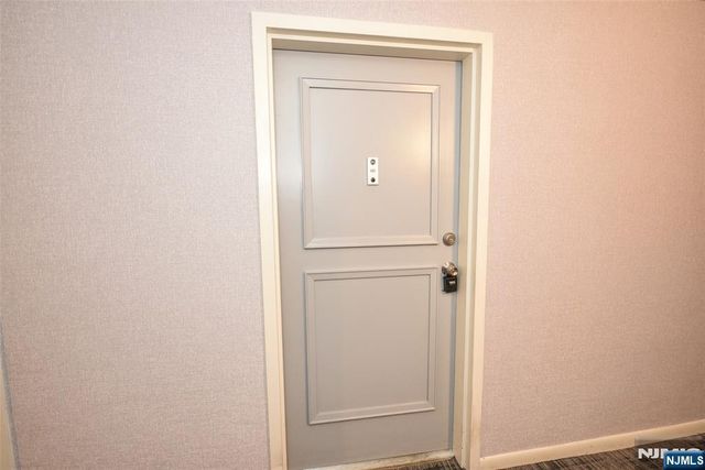 125 Prospect Avenue 14D, Hackensack, NJ 07601