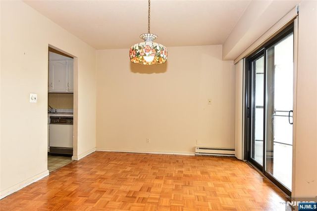 125 Prospect Avenue 14D, Hackensack, NJ 07601