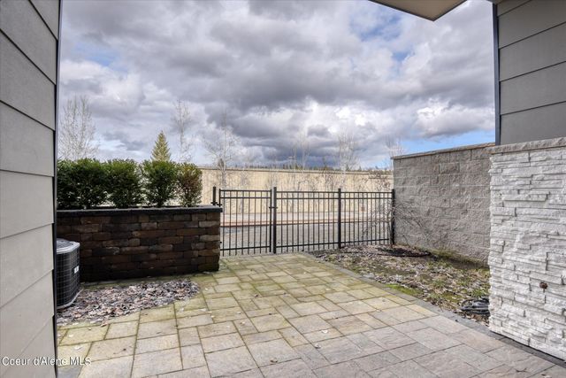 4745 Kona Dr, Coeur D'alene, ID 83814