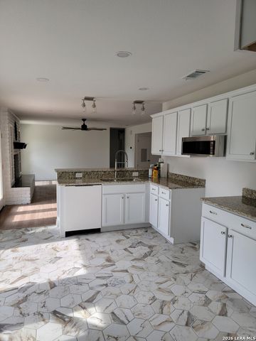 30303 Deerfield, Bulverde, TX 78163