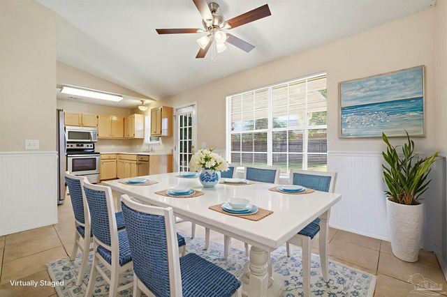 7301 Copter Ln, Milton, FL 32570