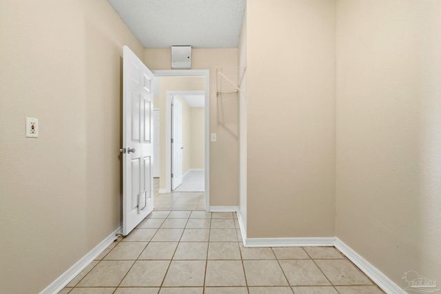 7301 Copter Ln, Milton, FL 32570