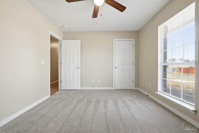 7301 Copter Ln, Milton, FL 32570