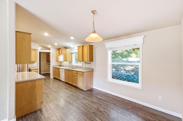 21155 Placer Hills Rd, Colfax, CA 95713