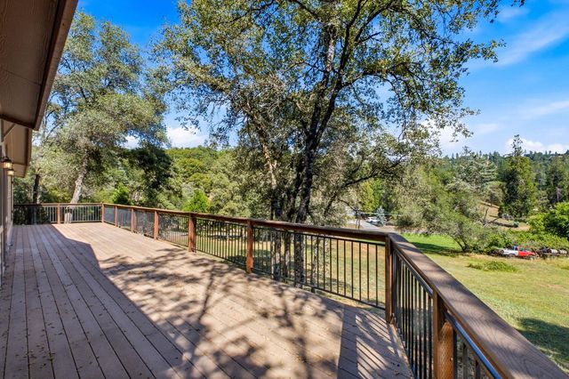 21155 Placer Hills Rd, Colfax, CA 95713
