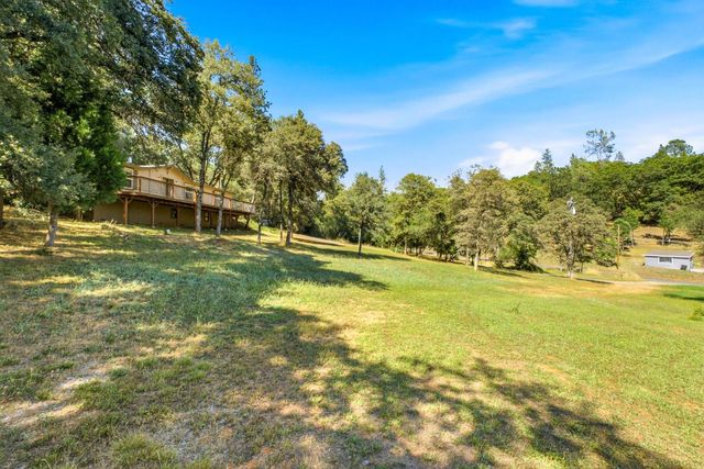 21155 Placer Hills Rd, Colfax, CA 95713