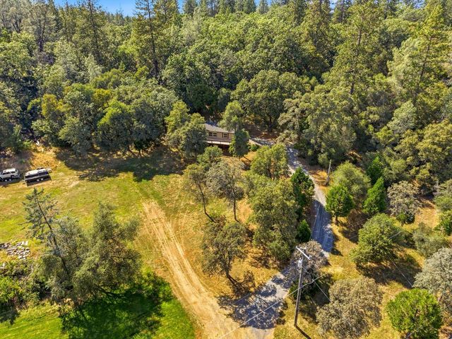 21155 Placer Hills Rd, Colfax, CA 95713