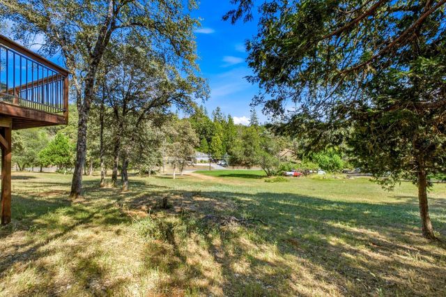 21155 Placer Hills Rd, Colfax, CA 95713