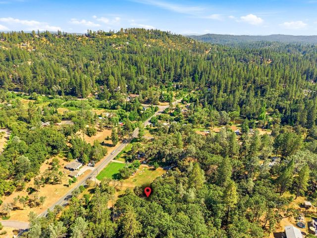 21155 Placer Hills Rd, Colfax, CA 95713
