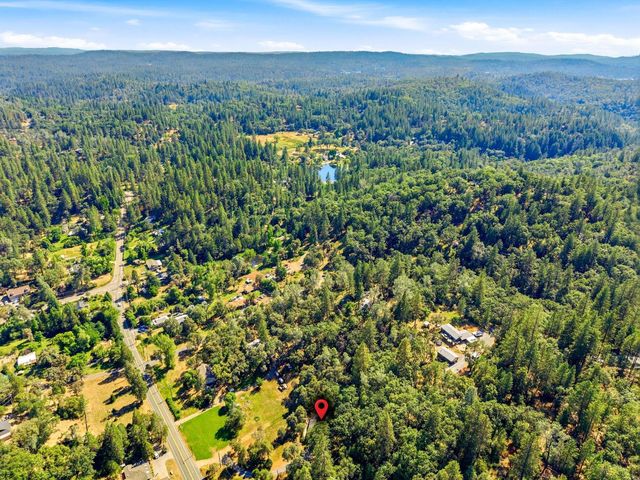 21155 Placer Hills Rd, Colfax, CA 95713