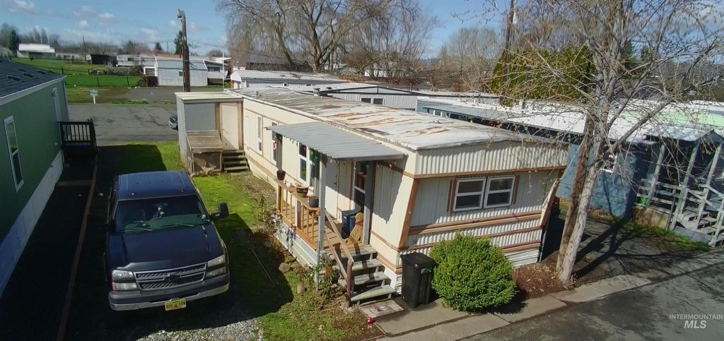 928 Warner Ave, Lewiston, ID 83501 photo 3