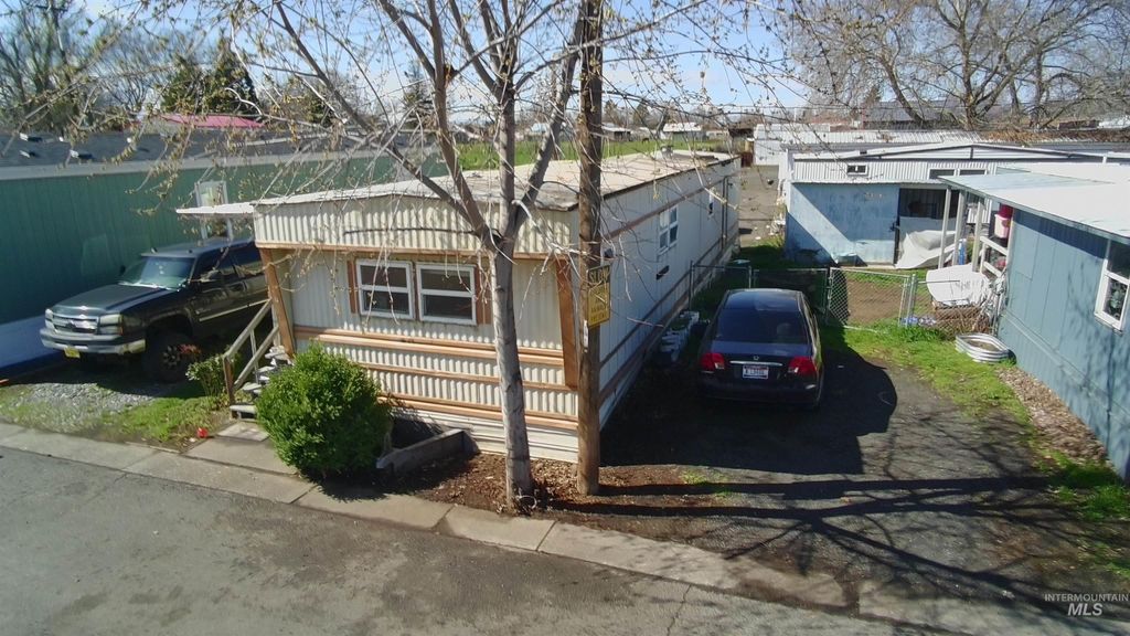 928 Warner Ave, Lewiston, ID 83501 photo 4