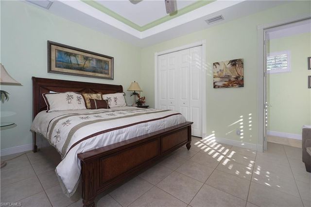 5065 Kensington High ST, Naples, FL 34105