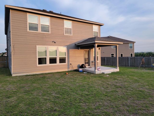 429 Unforgiven LN, Jarrell, TX 76537