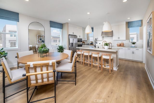 1072 E Overlook Drive, Orange, CA 92867