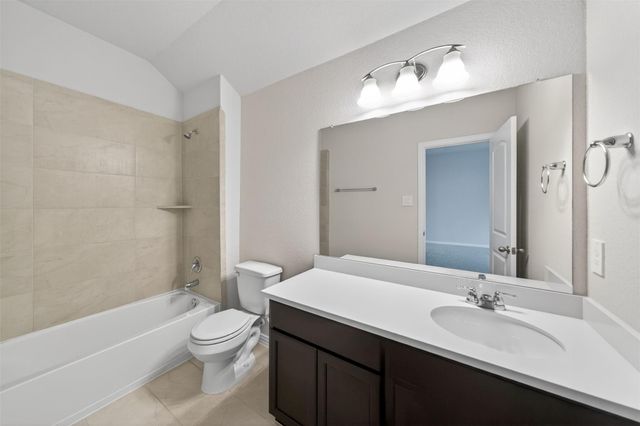 810 Spruce Pine Drive, Willis, TX 77318