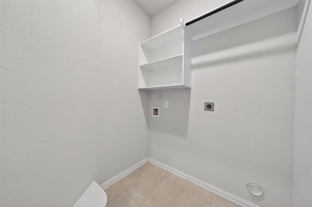 810 Spruce Pine Drive, Willis, TX 77318