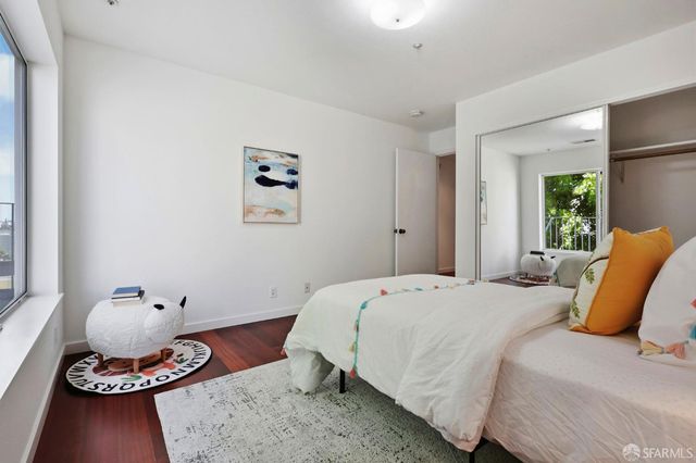 1678 Wallace Avenue, San Francisco, CA 94124