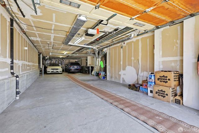 1678 Wallace Avenue, San Francisco, CA 94124