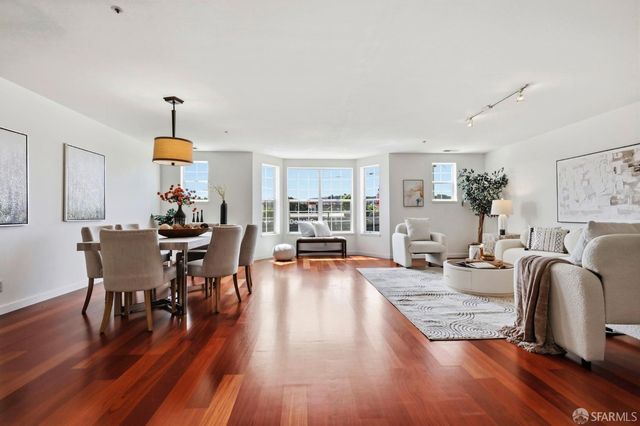 1678 Wallace Avenue, San Francisco, CA 94124