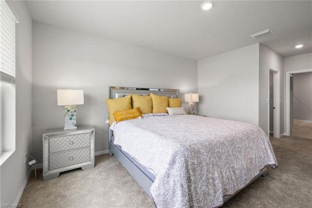 2621 Table Coral TRL, North Fort Myers, FL 33903
