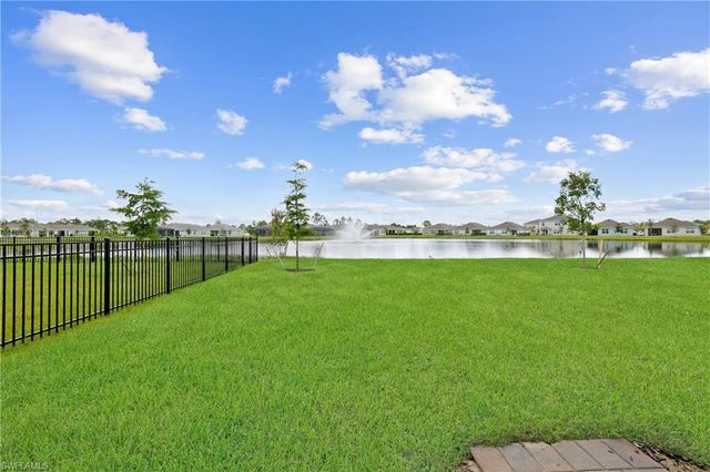 2621 Table Coral TRL, North Fort Myers, FL 33903