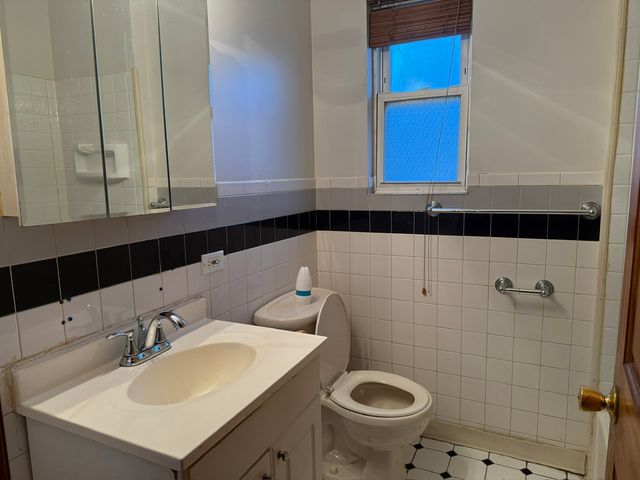 11641 S Laflin Street, Chicago, IL 60643