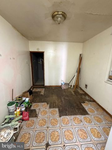 3347 H ST, Philadelphia, PA 19134